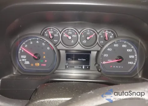 2021 Chevrolet Silverado 1500 2Wd Short Bed Custom z USA, uszkodzony, nr VIN 1GCPWBEK1MZ391387